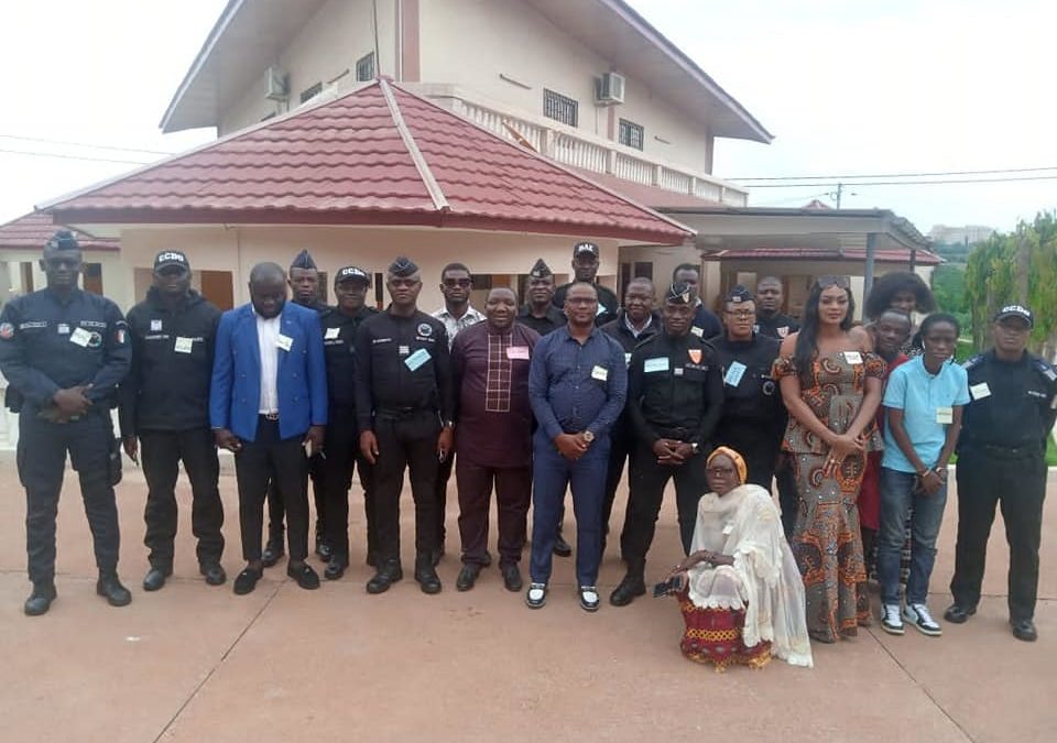 Atelier de formation des hommes en tenue des unités d’intervention de la Police Nationale (CRS, CCDO, GMI) sur la problématique des populations clés selon l’approche LILO